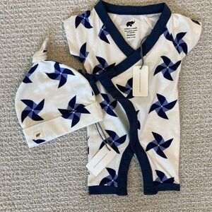 Monica and Andy newborn outfit